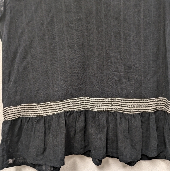 Böhme Black White Embroidered with Patch Fabric Short Sleeve Boho Top sz S - Picture 5 of 10